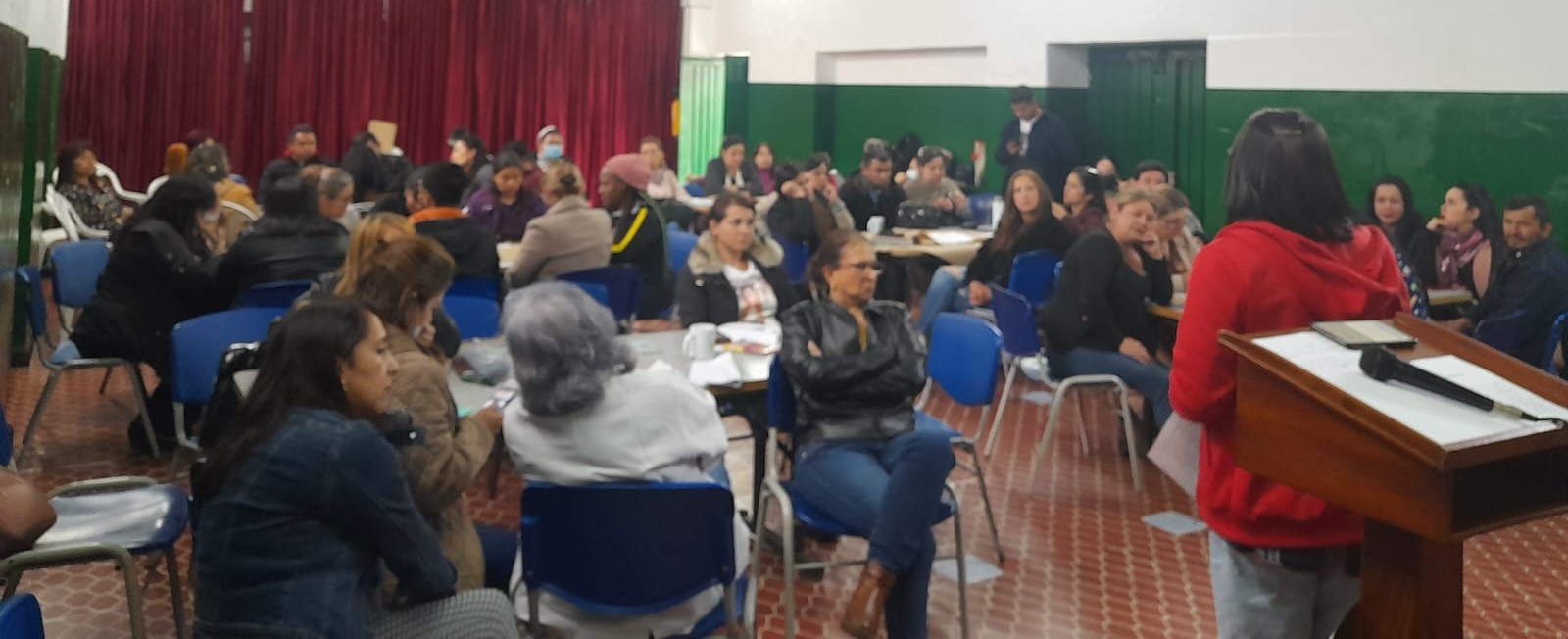 Docentes y directivos Agustinos en torno a la educación emocional y ciudadana.