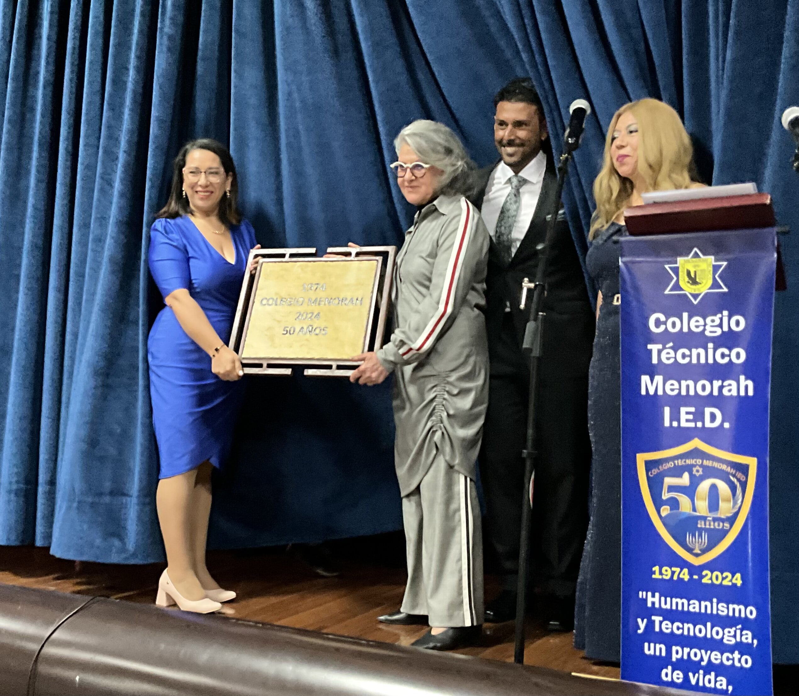 Reconocimiento #50añosMenorah