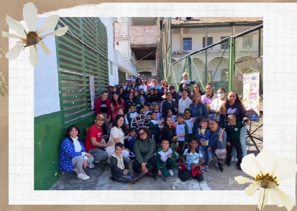 Reunidos en familia agustina.