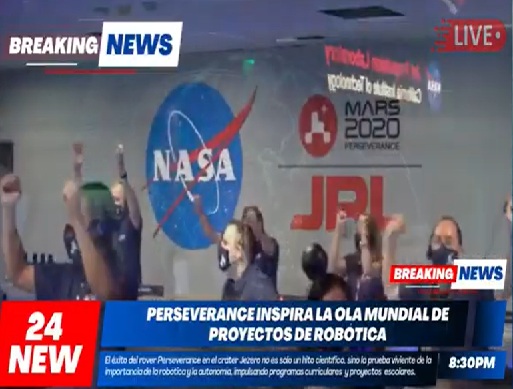 Simulación de una nave espacial con energía sostenible en el tiempo