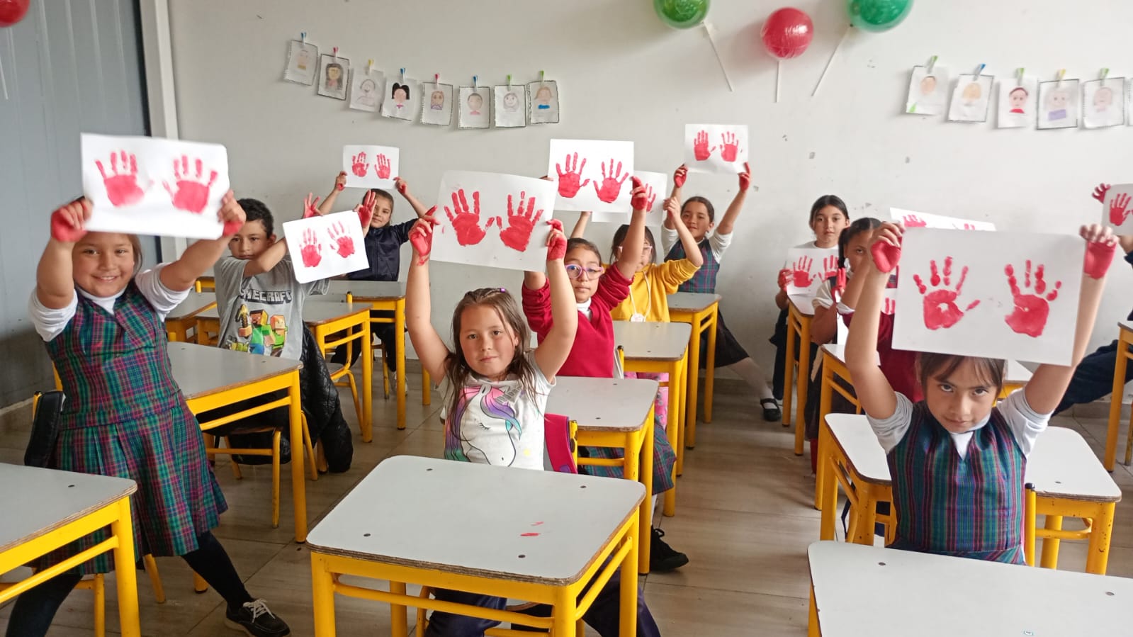 Día Internacional de las Manos Rojas