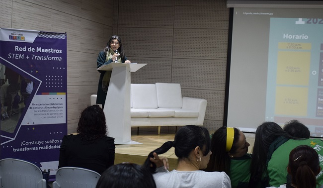 red de maestros stem 001